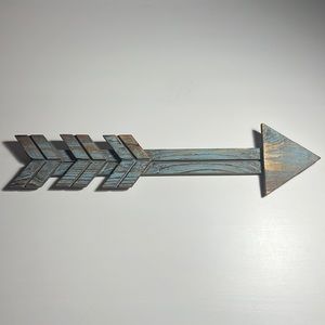 Blue Wood decorative arrow